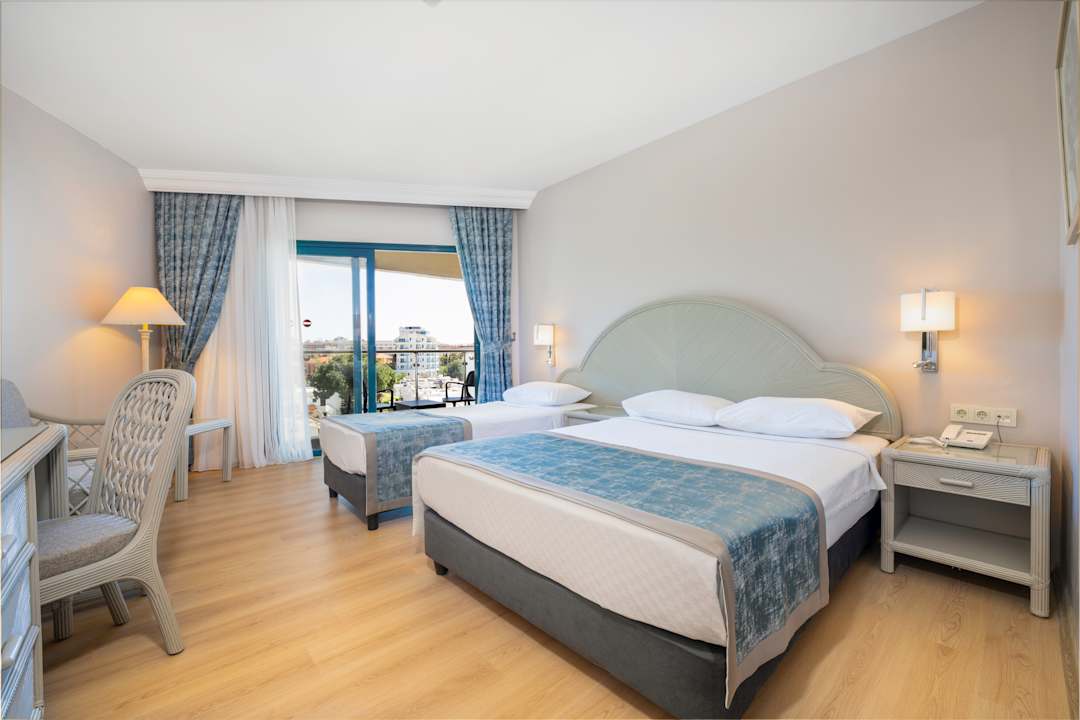 Zimmer Aska Hotel Just in Beach