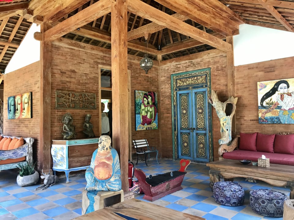 Lobby Sun Suko Boutique Retreat