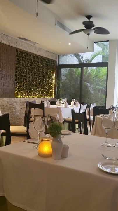 Gastro Akumal Bay Beach & Wellness Resort