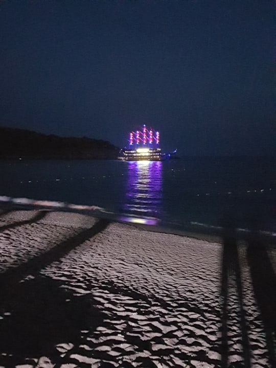 Strand Saphir Resort & Spa