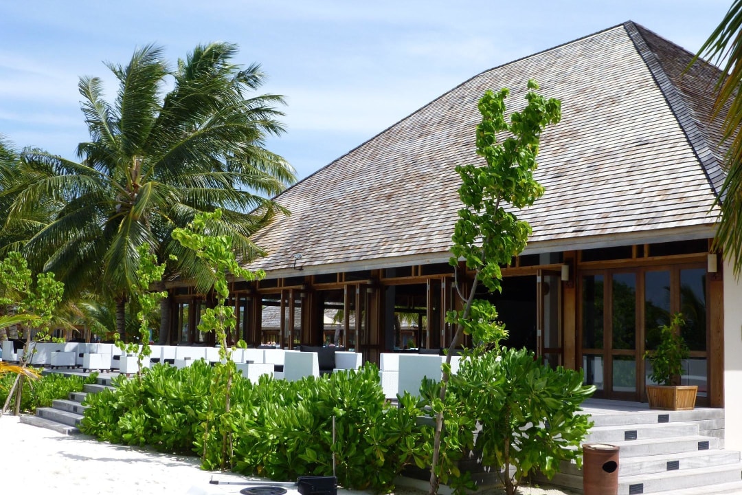2. Bar Vilamendhoo Island Resort & Spa