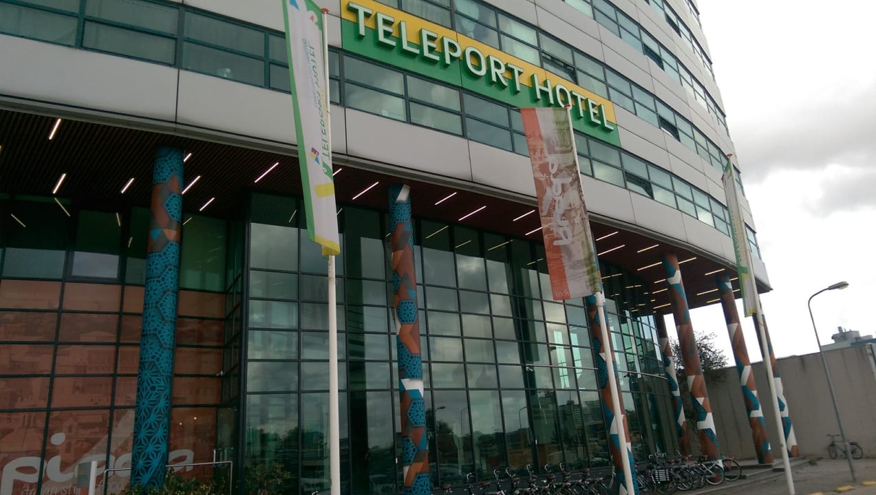 Lobby The Hague Teleport Hotel