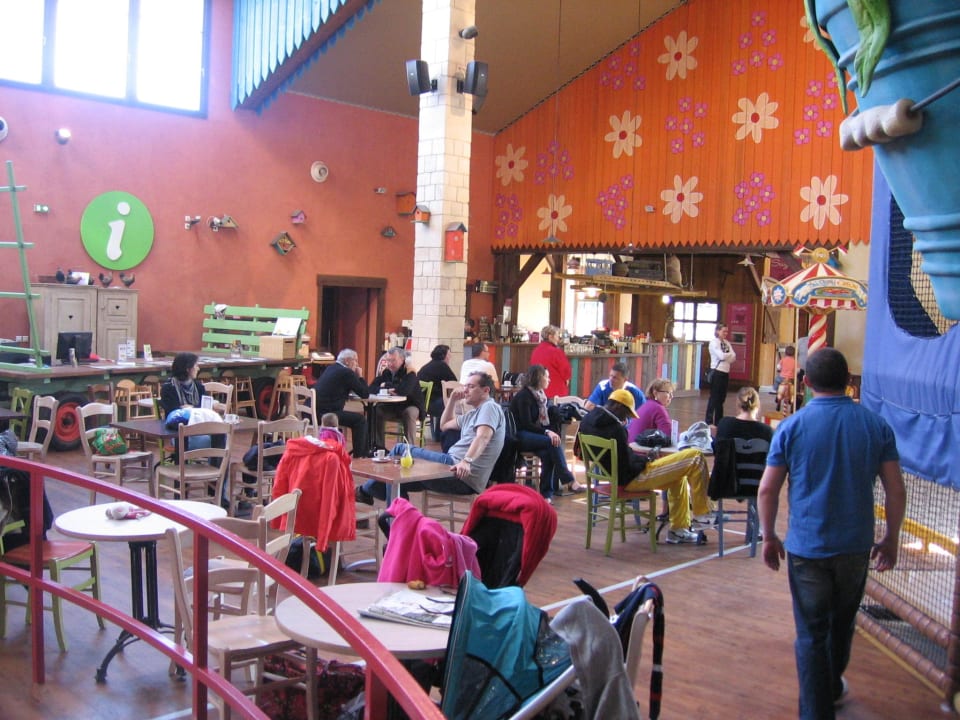 Indoor Klettererlebnis für Kids Center Parcs Les Trois Forêts