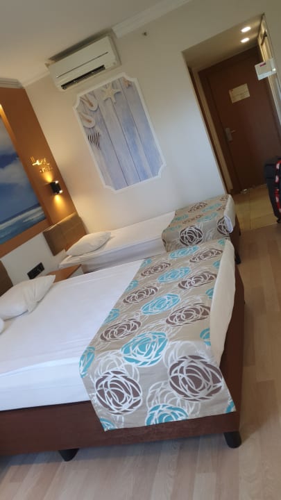 Zimmer Hane Family Resort