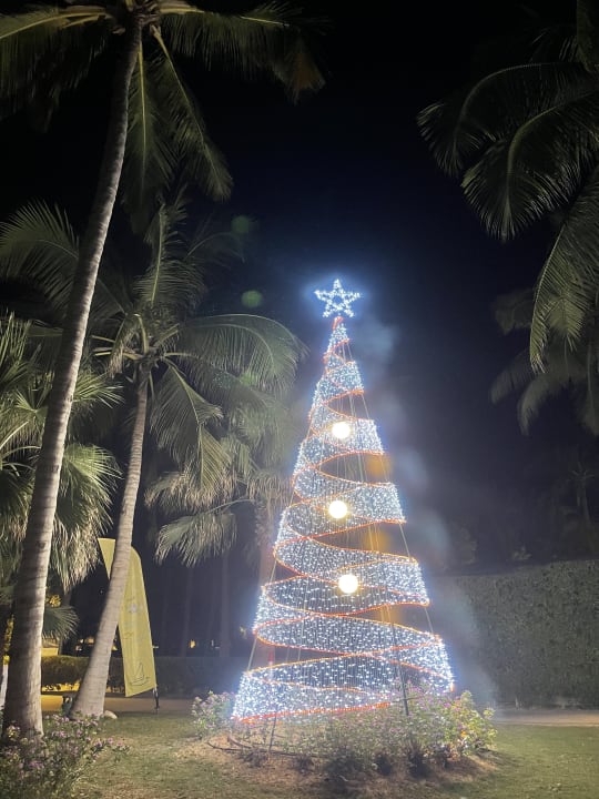 Gartenanlage Fanar Hotel & Residences Salalah Beach