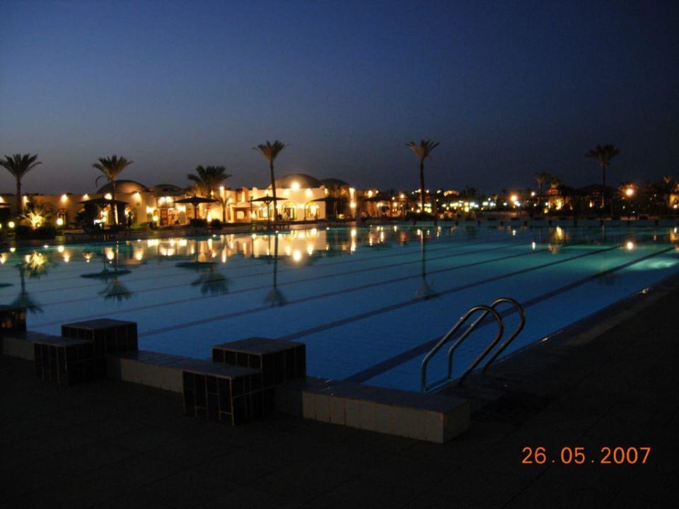 Główna restauracja Desert Rose