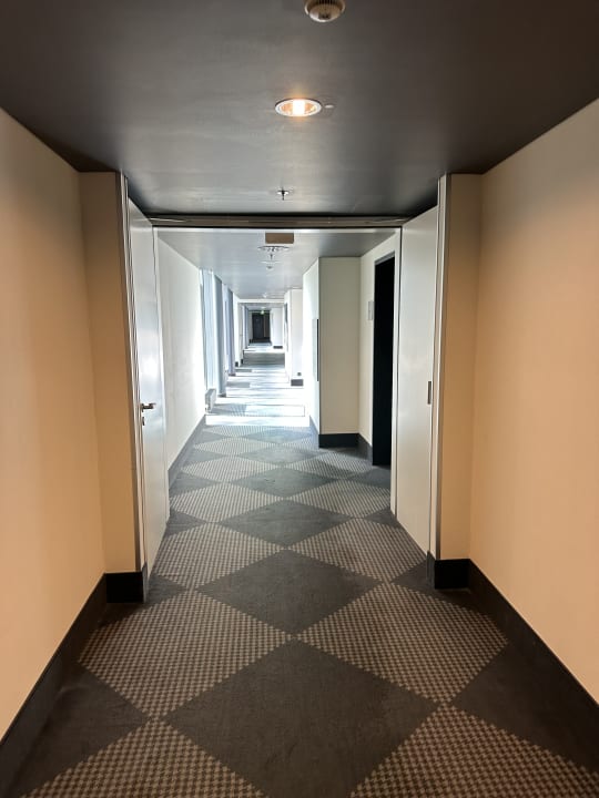 Sonstiges Mövenpick Hotel Stuttgart Airport
