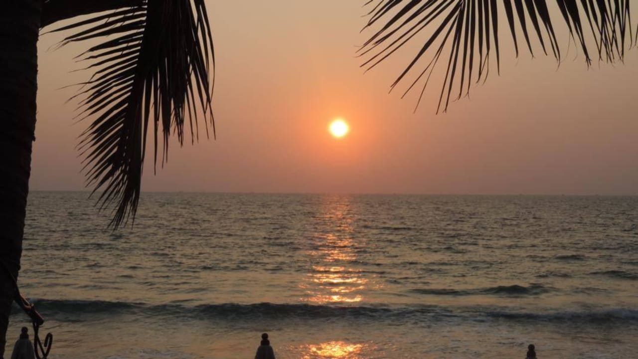 Sonnenaufgang Banana Fan Sea Resort