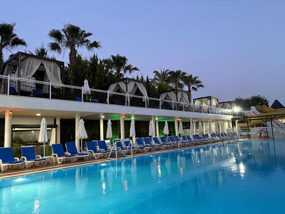 Außenansicht Dream World Resort & Spa