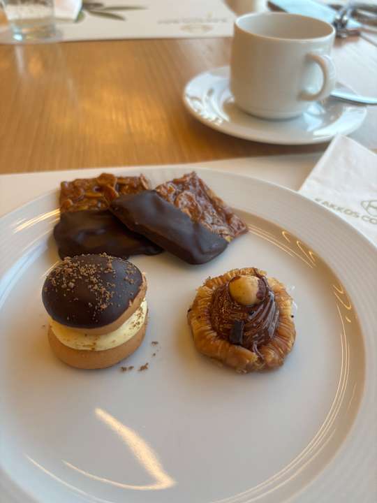 Gastro Kakkos Beach Hotel