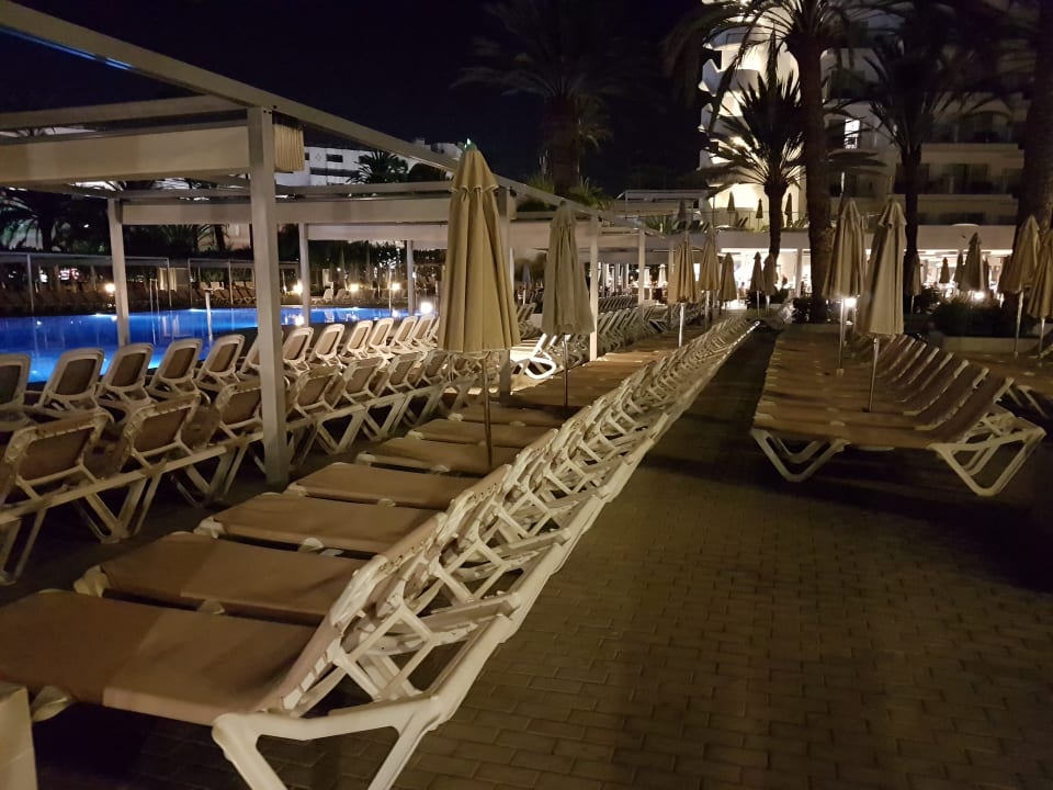 Pool Hotel Riu Papayas