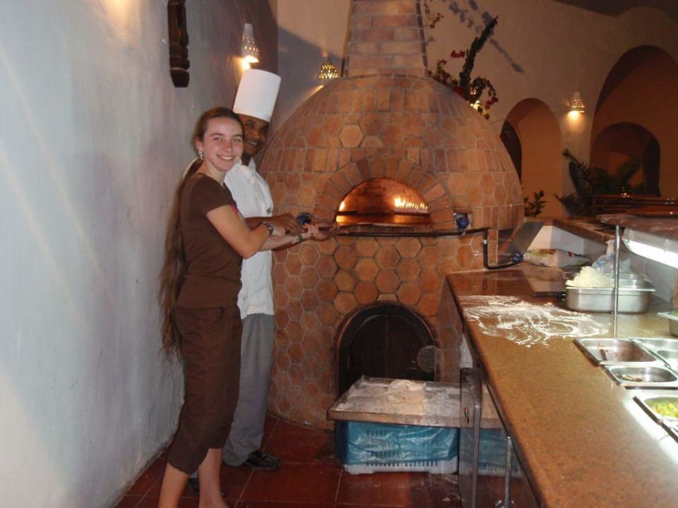 Wir backen Pizza im ital. Restaurant Obba Arabella Azur Resort