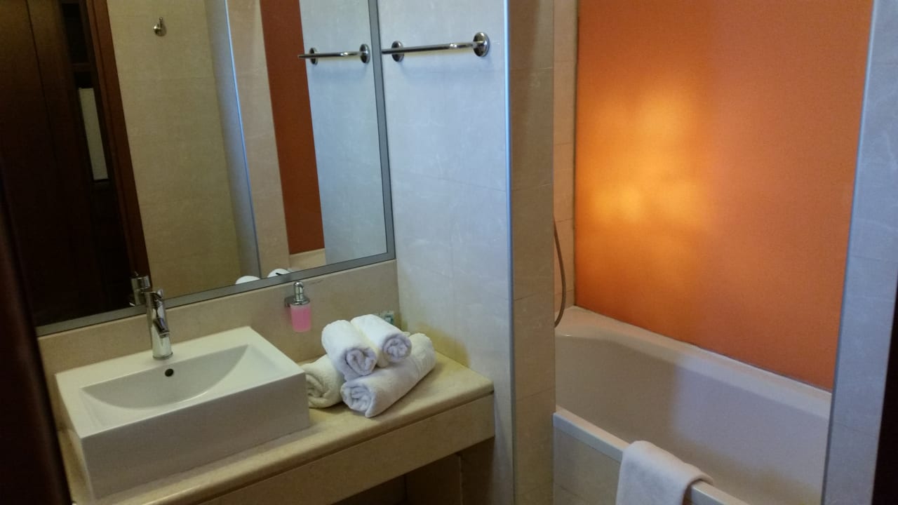 Zimmer Hotel Atlantis Beach