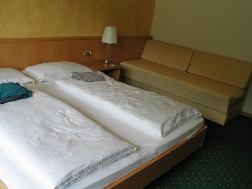 Geräumiges Doppelzimmer Hotel Brenner Stop & Go