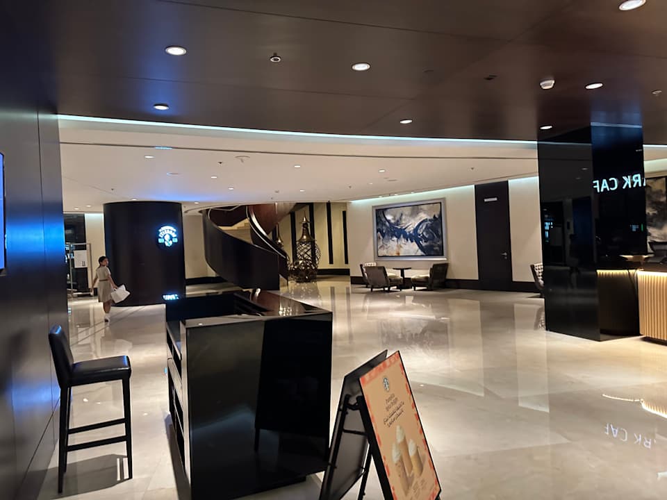 Lobby JW Marriott Marquis Hotel Dubai