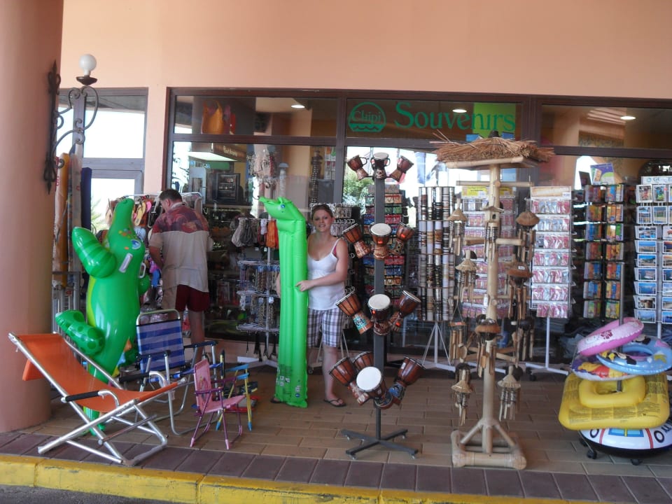 Ein kleines Geschäft direkt im Hotel Playacanela Hotel