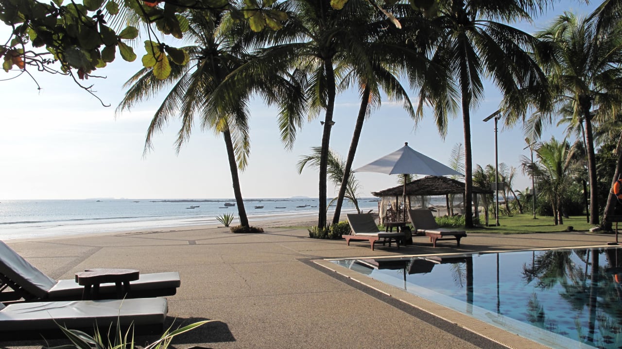 Blick zum Meer Hotel Aureum Palace Resort