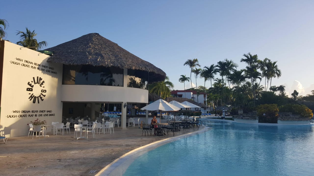 Poolbar & Mederitan Restaurant Marien Puerto Plata