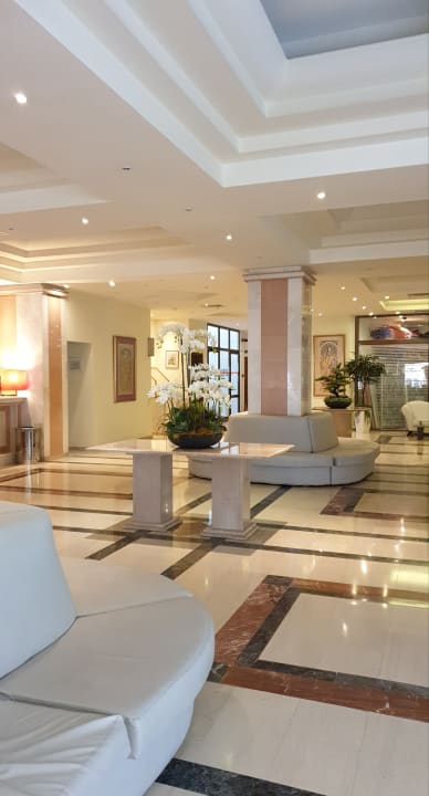 Lobby Hotel Kalithea Horizon Royal