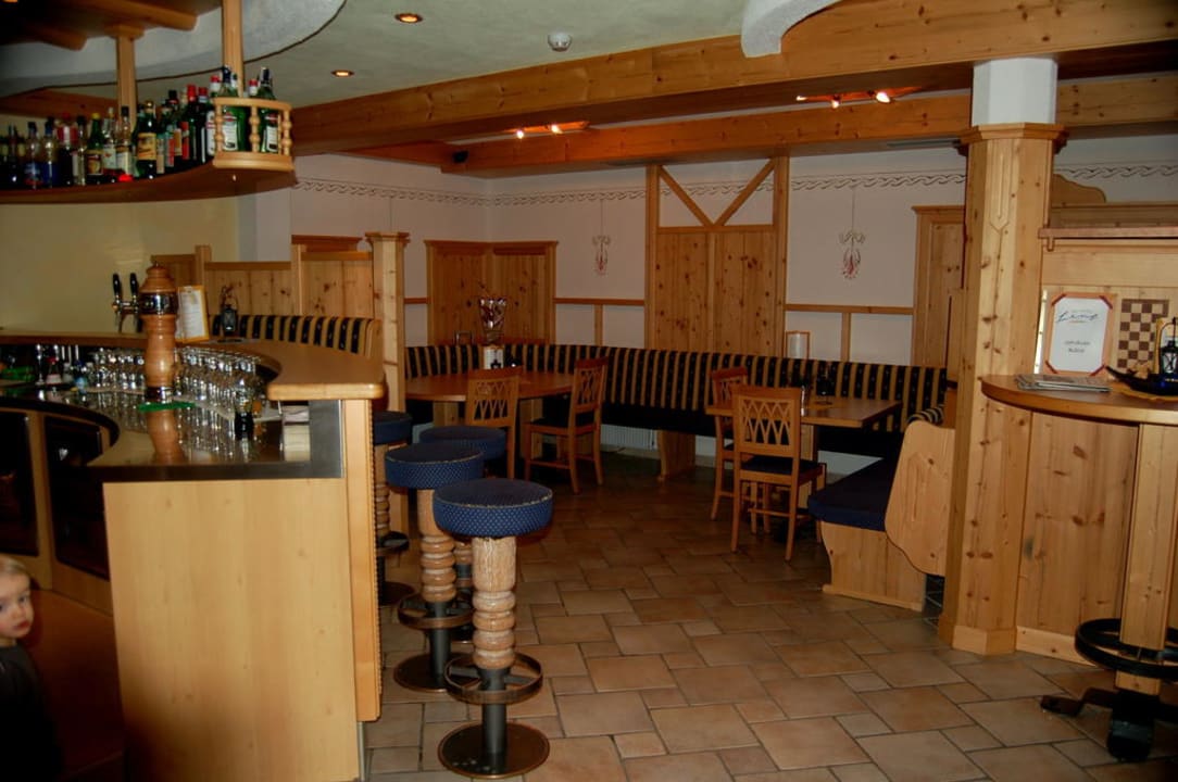 Gemütliche Bar Almhotel Lenz