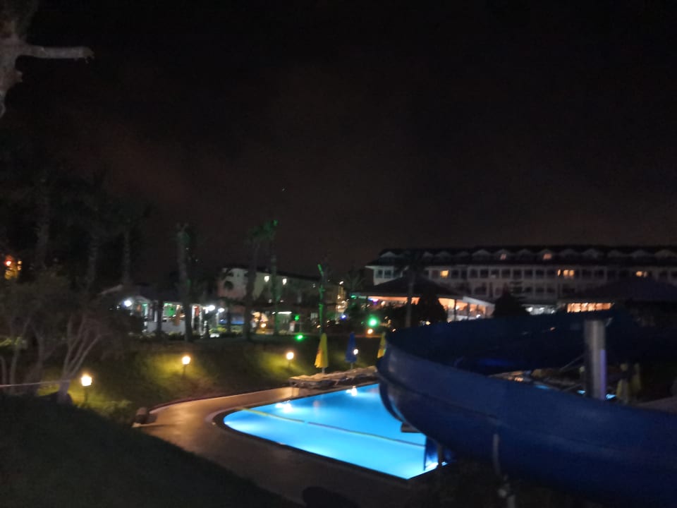 Pool Le Jardin Resort