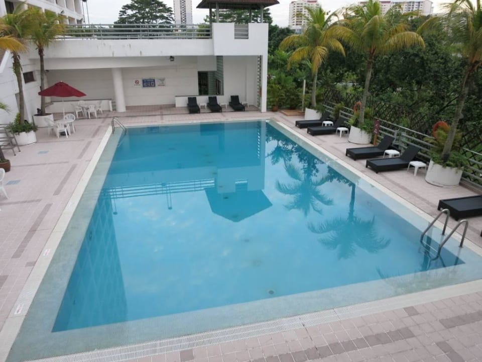 Pool Hotel Mutiara Johor Bahru