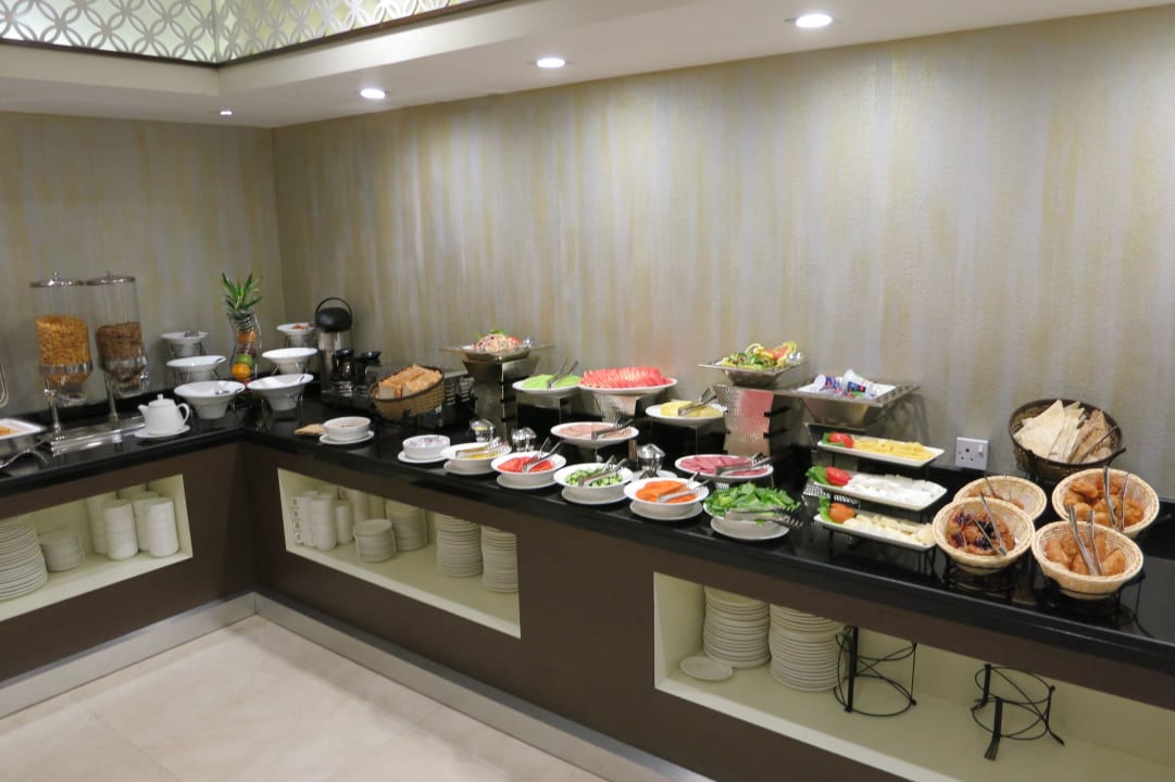 Frühstücksbüffet Landmark Premier Hotel