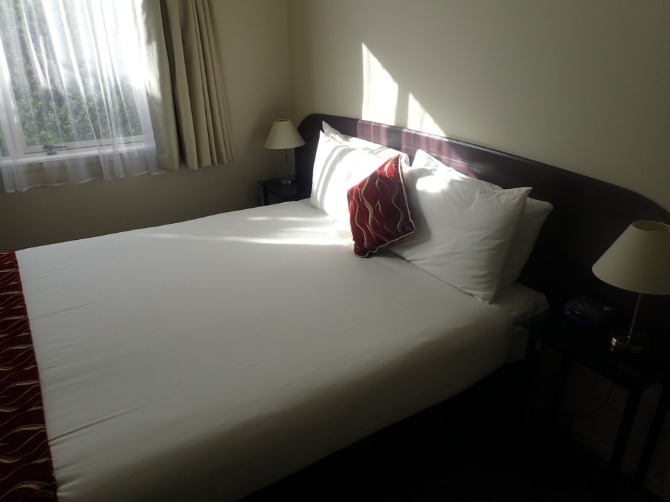 Zimmer BKs Pioneer Motel