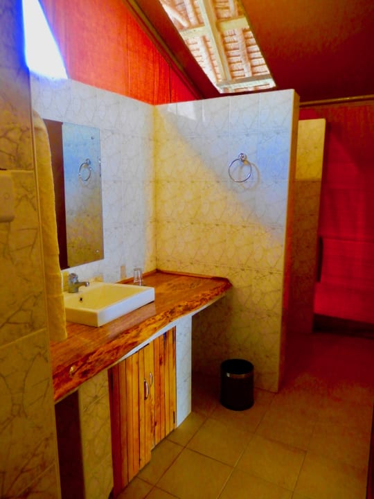 Zimmer AA Lodge Amboseli