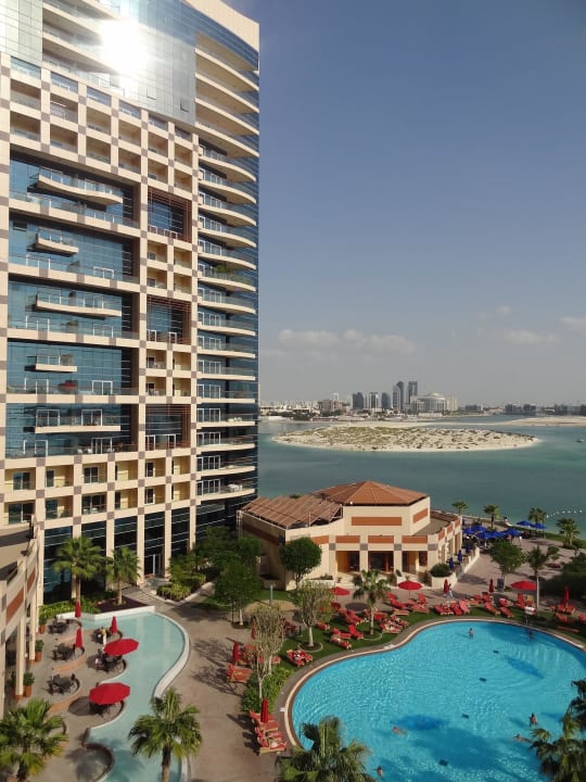 Tolle Aussicht Khalidiya Palace Rayhaan by Rotana