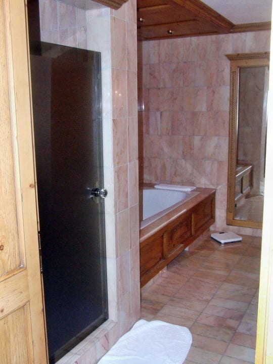 Badezimmer 2 Parkhotel Wallgau