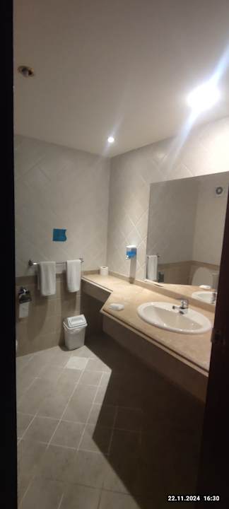 Zimmer Bliss Nada Beach Resort