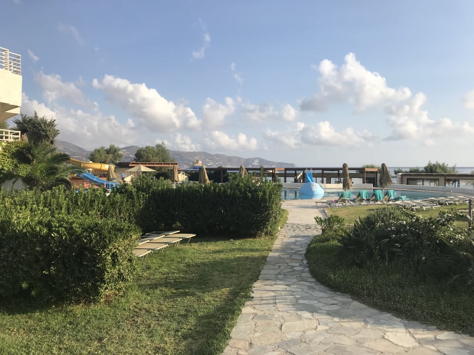 Ausblick Apollonia Beach Resort & Spa