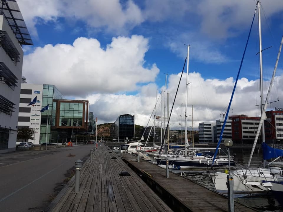 Widok na hotel Radisson Blu Riverside Hotel