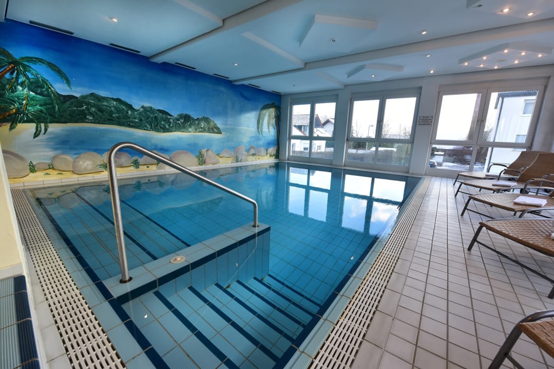 Pool Hotel & Gasthof Richard Held