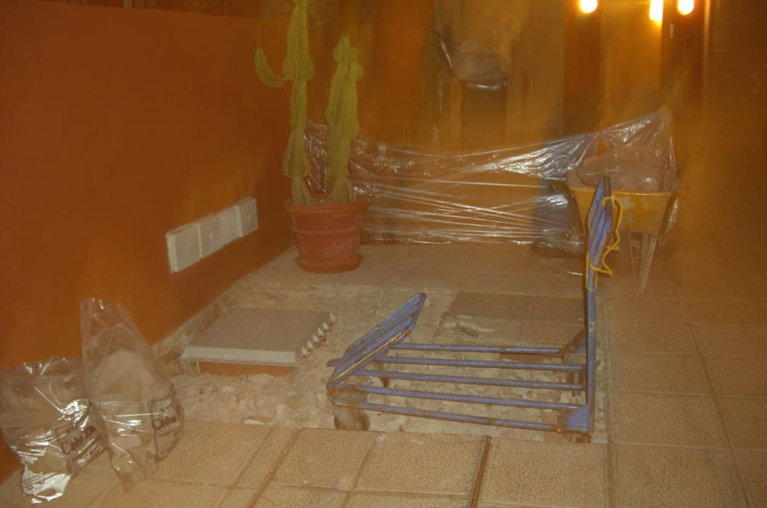 Bauarbeiten Los Olivos Beach Resort