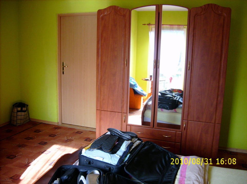 Zimmer Nr.8 Center Hotel Bronkow