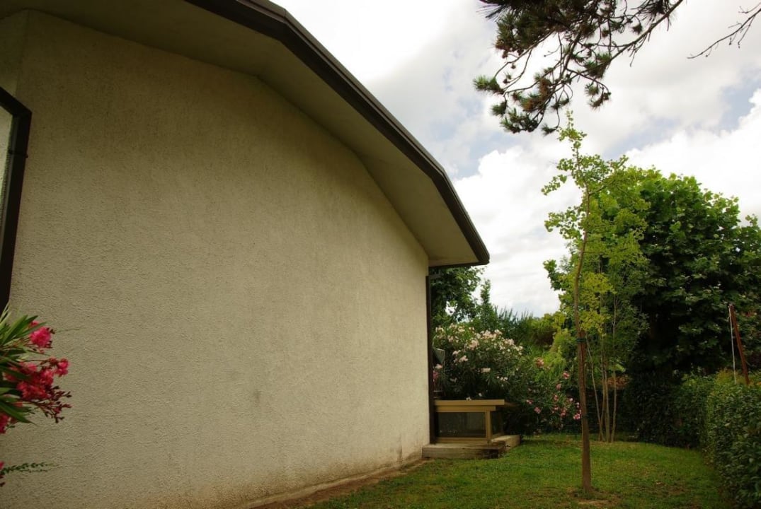 Haus seitlich Villa Erica