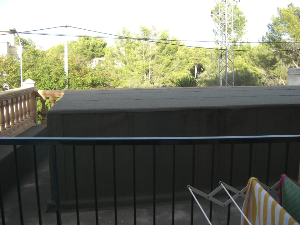 Zimmer 237- lärmender Technikkasten mit Gebläse Valentin Somni Hotel & Suites