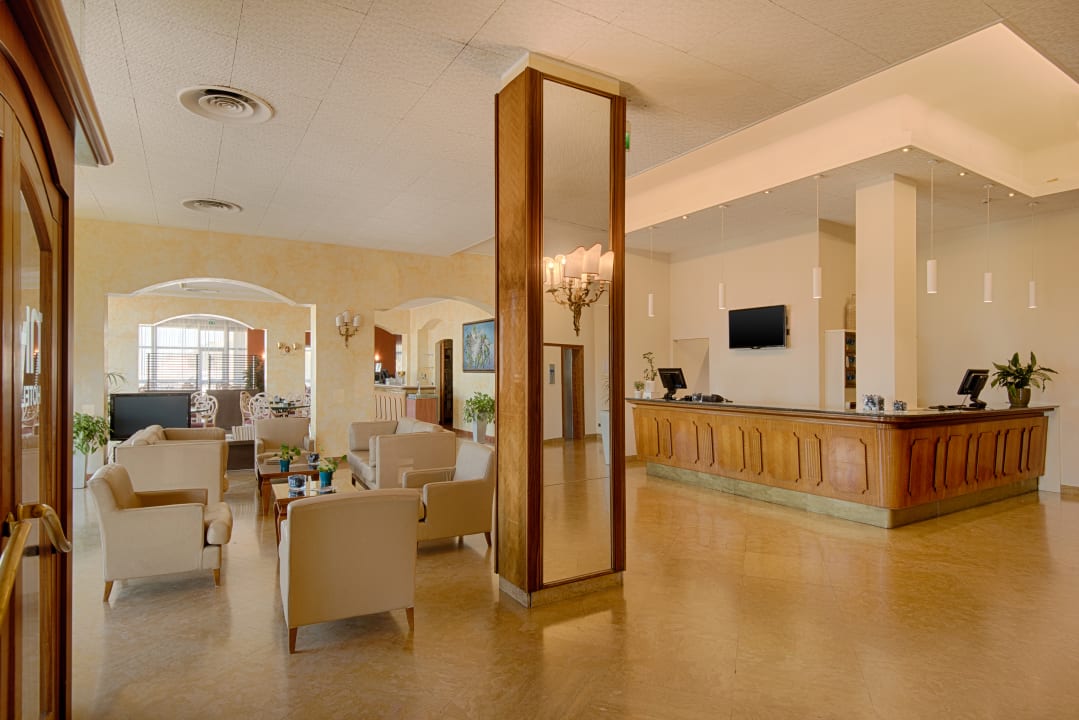 Lobby NH Ancona