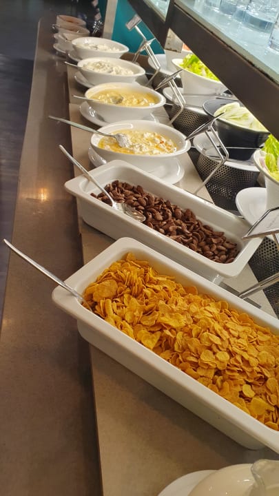 Gastro Club Hotel Dolphin