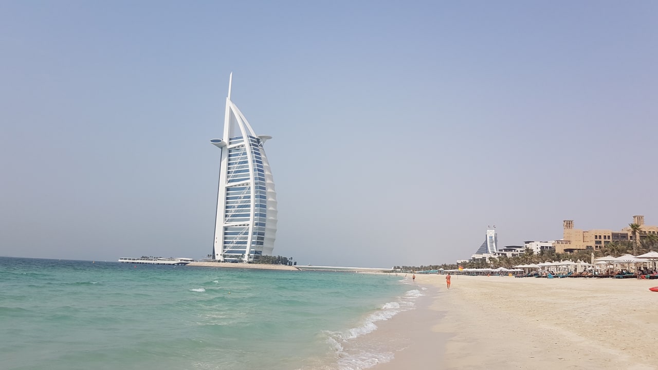 Strand Hotel Jumeirah Emirates Towers