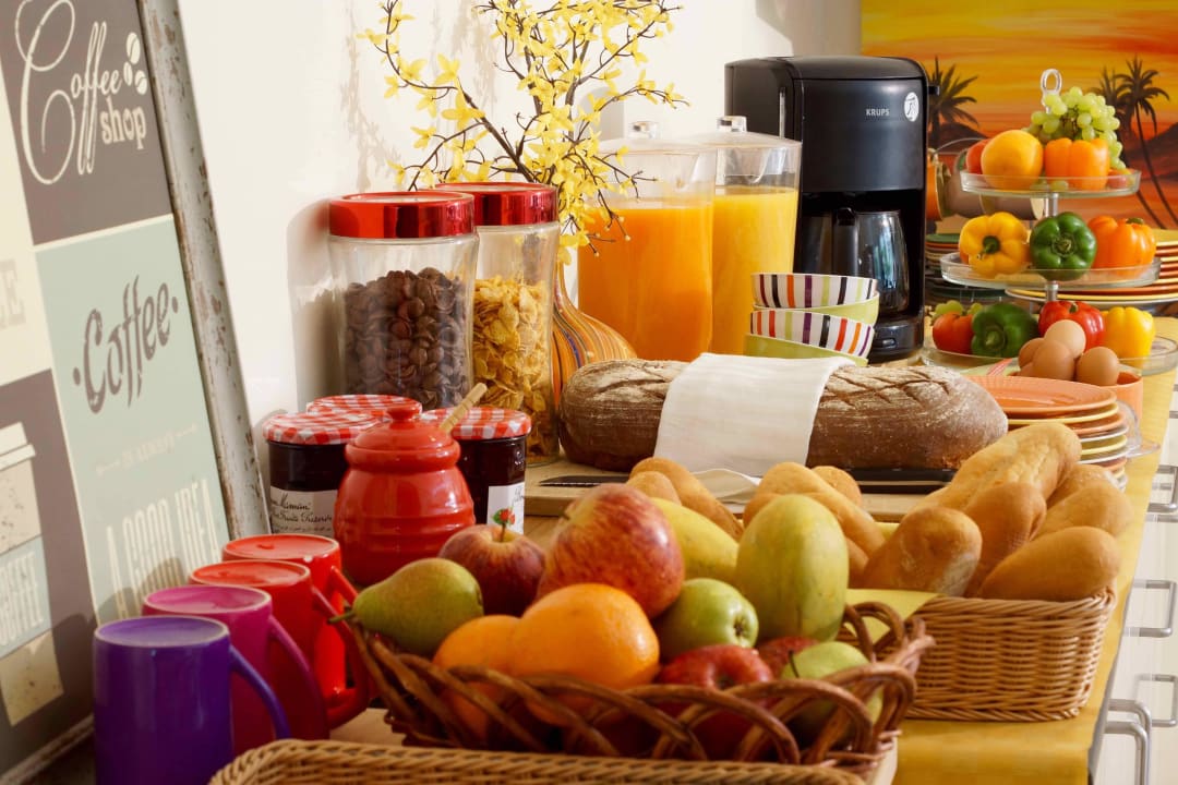 Fruehstueck Behlys  Villa