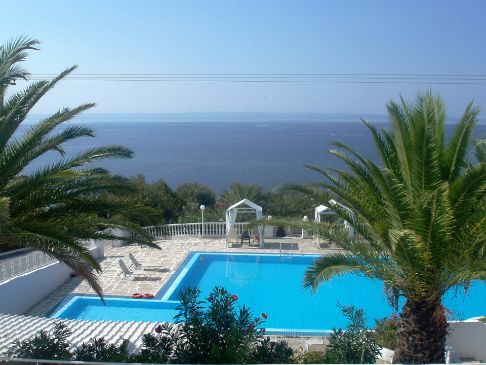 Lobby Bianco Olympico Beach Hotel