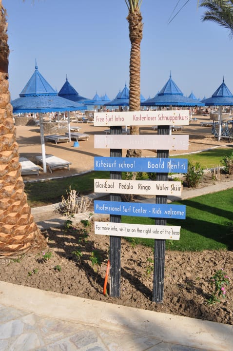 Schilderwald  The Grand Hotel Hurghada