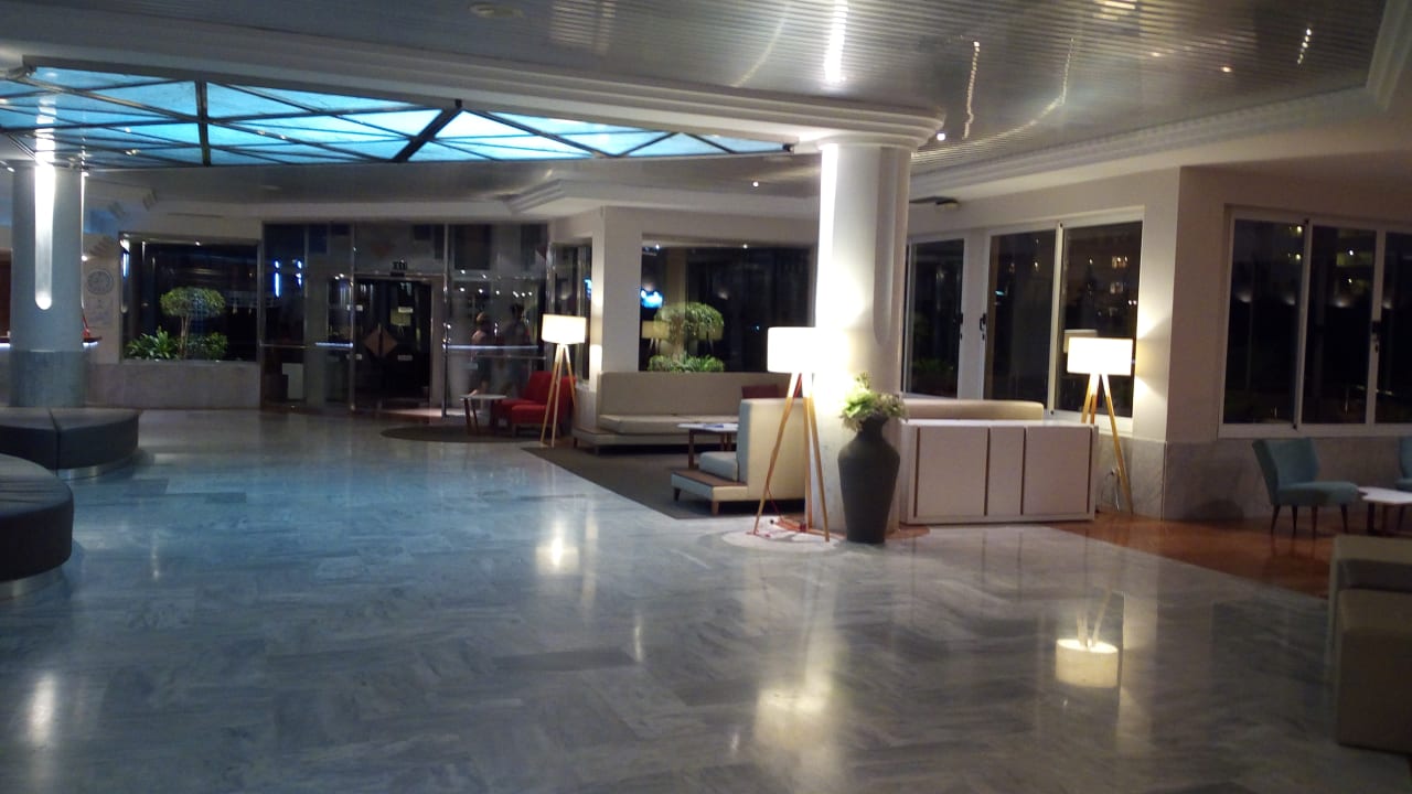 Lobby Hotel Mariant Park