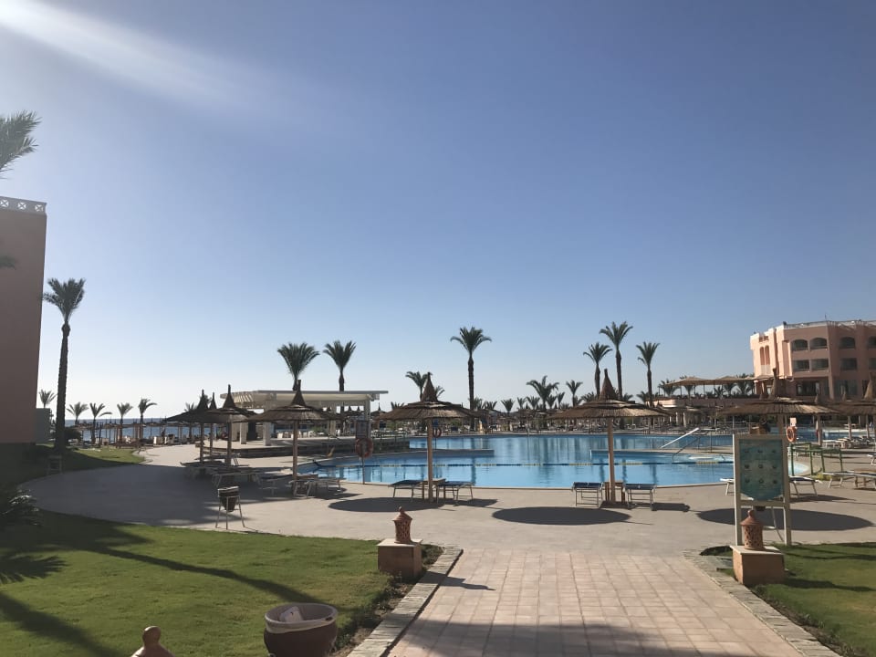 Pool Beach Albatros Resort