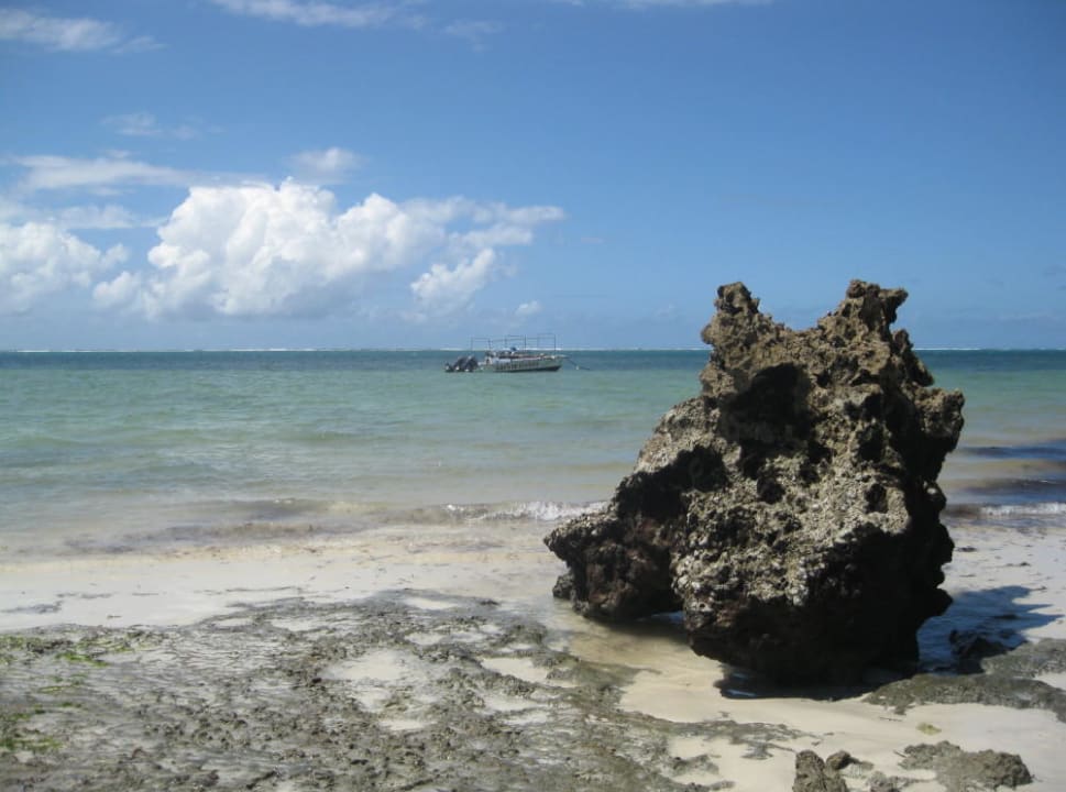 Blick aufs Meer Bahari Beach Hotel