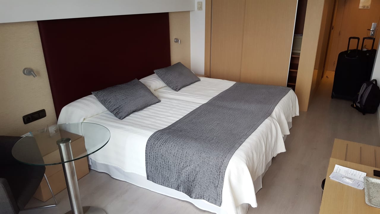 Zimmer CM Playa del Moro