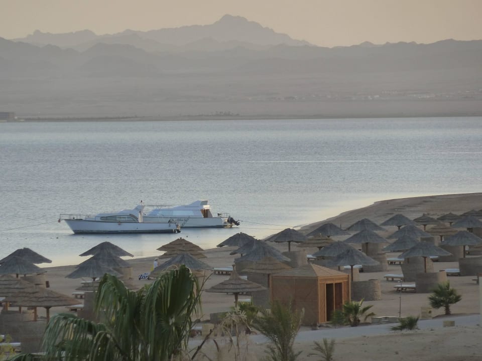 Vom Zimmer 2308 im dritten Stock Hotel Sheraton Soma Bay Resort